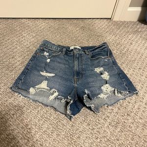 Abercrombie & Fitch Women’s High Rise Curve Love Jean Shorts